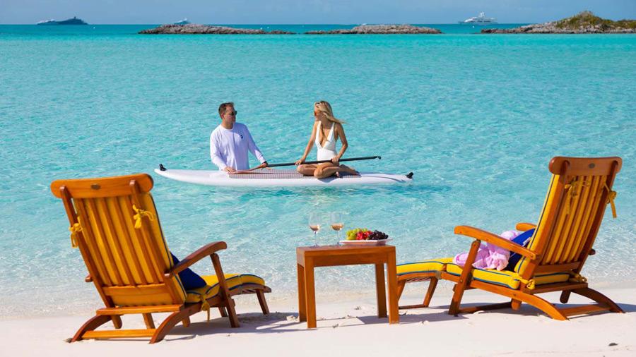 Rena-145-nqea-custom-luxury-yacht-for-charter-lifestyle-beach-toys-(900px) 157-Christensen-Mi-Amore-luxury-yacht-charter-toys-new-(900px)